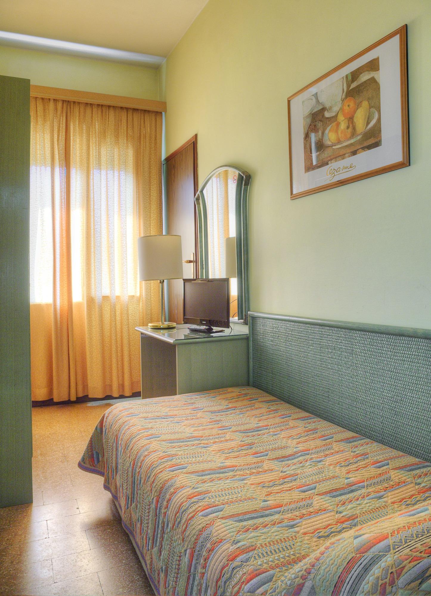 Hotel Amalfi Lido di Jesolo Esterno foto