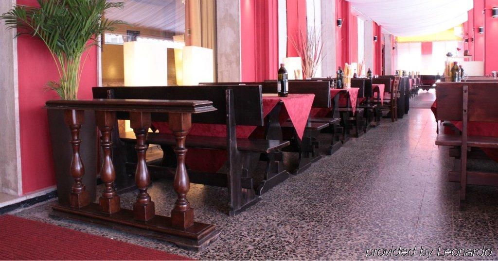 Hotel Amalfi Lido di Jesolo Esterno foto